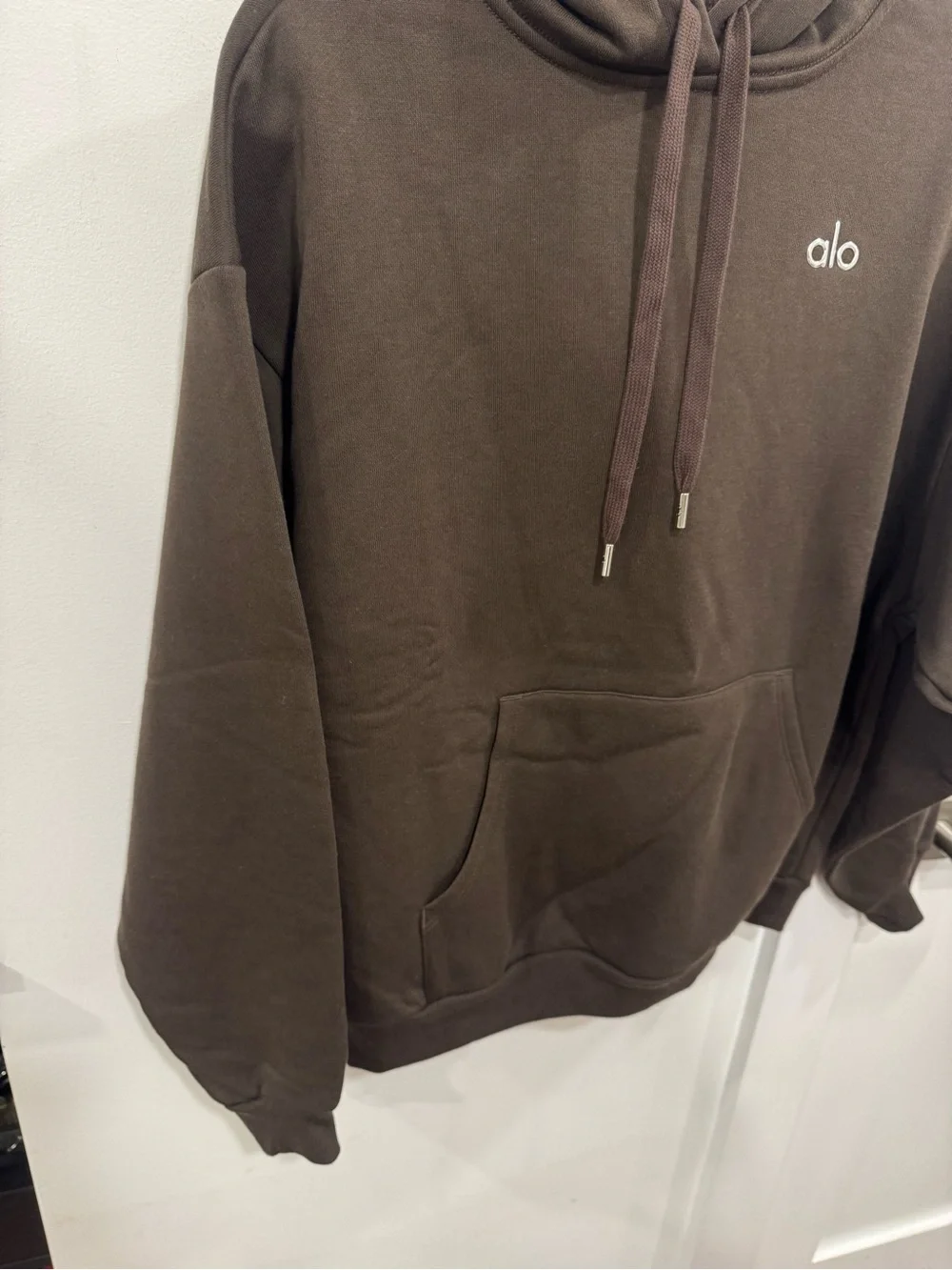 ALO Yoga Accolade Hoodie- Espresso
